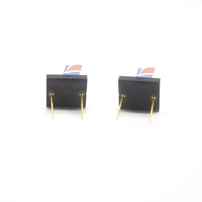 S1227-66BR Si โฟโตไดโอด ความไวแสง UV สูง ความไว IR ย้อนกลับ Voltahe VR สูงสุด 5V