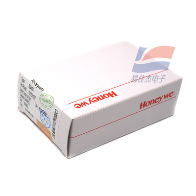 SS449A เครื่องตรวจจับอิฟเฟ็คต์ฮอลล์แบบคอมแพคท 12 วอลต์แบบมุมเดียว ที่มีอุณหภูมิการทํางานขั้นต่ํา -40.C