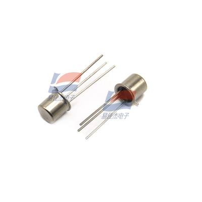 ประเภทผลิต เครื่องตรวจจับอุณหภูมิปริมาณ -45C-130C สําหรับการติดตามอุณหภูมิเครื่องยนต์รถยนต์ SMT172 TO-18