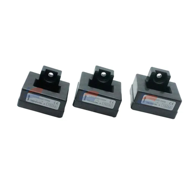YJJ L03S600D15WM 10μs 20mA bi-directional ± 1% 600A A Hall current sensor is installed in the base เครื่องรับสัญญาณกระแสไฟฟ้าที่ติดตั้งในฐาน
