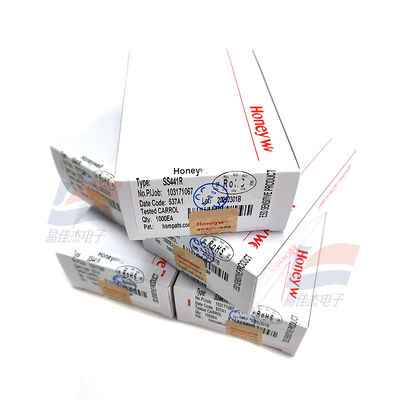 เซ็นเซอร์ฮอลล์เอฟเฟกต์แบบดิจิทัลขั้วเดี่ยว SS441R แบบเจาะทะลุ TO-92-3